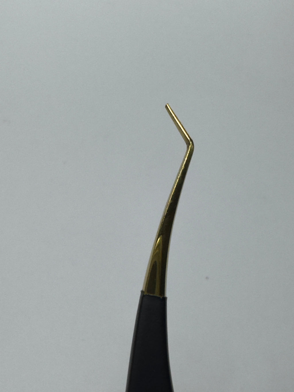 Pinza No. 02 Sharp Angle